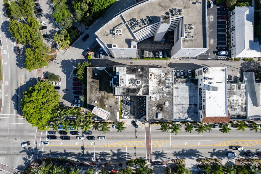 More Photos Of 975 Arthur Godfrey Rd, Miami Beach Medical For Lease