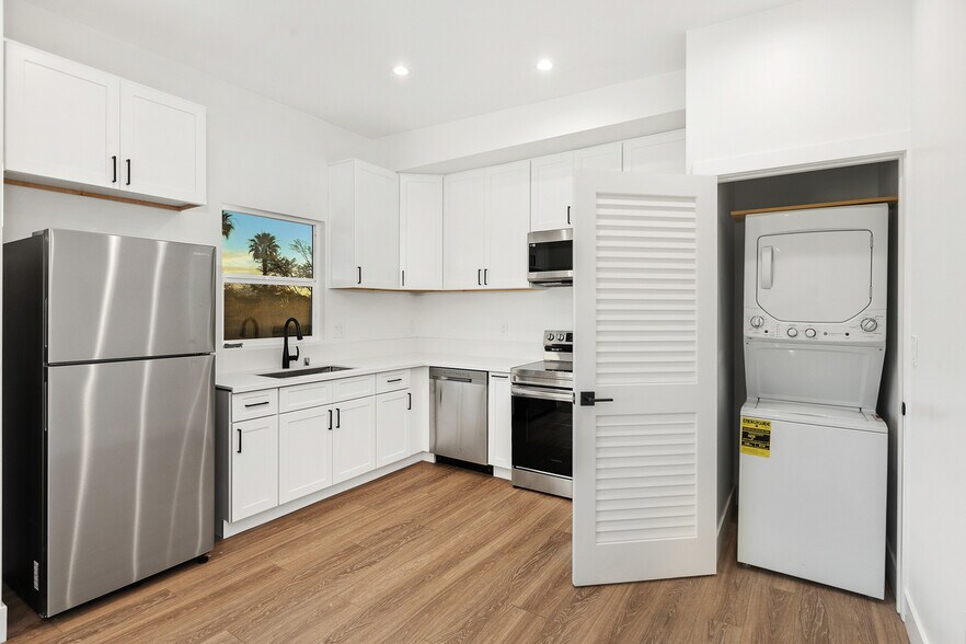 More Photos Of 4821-25 Iroquois Ave ave, San Diego Multifamily For Sale