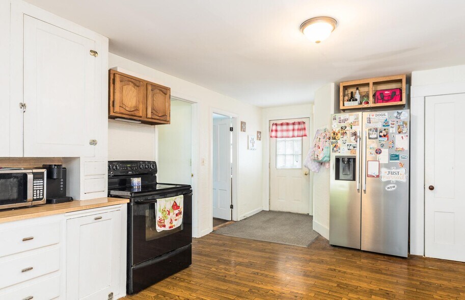 More Photos Of 2 Pleasant St, Rochester Apartments For Sale