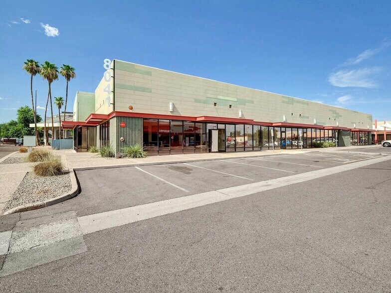 Primary Photo Of 8041 N Black Canyon Fwy, Phoenix Unknown For Lease