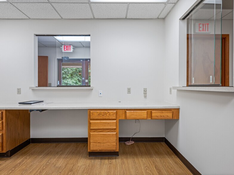 More Photos Of 6 Brooklet St, Asheville Medical For Sale