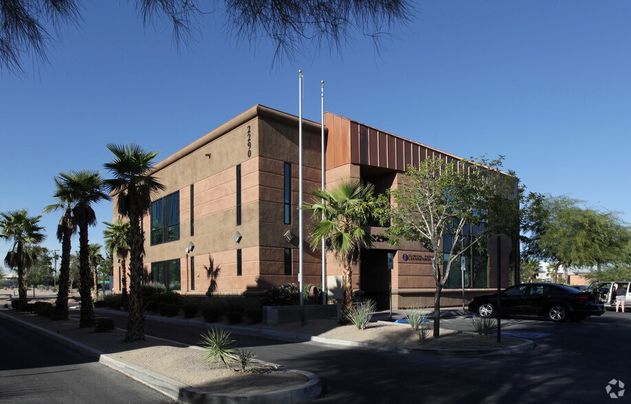 More Photos Of 2225 Civic Center Dr, North Las Vegas Unknown For Lease