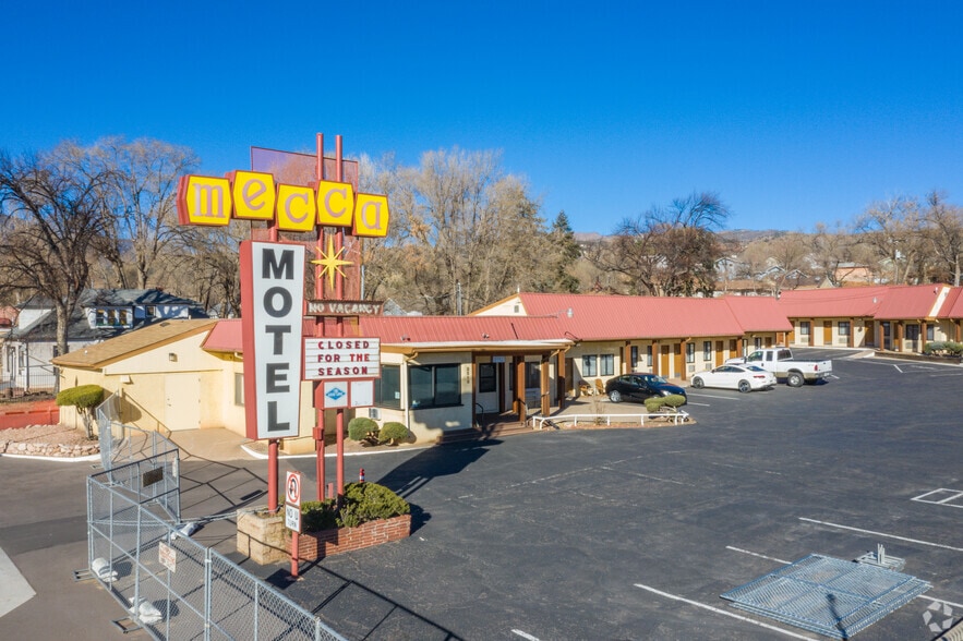 Primary Photo Of 3518 W Colorado Ave, Colorado Springs Hotel For Sale