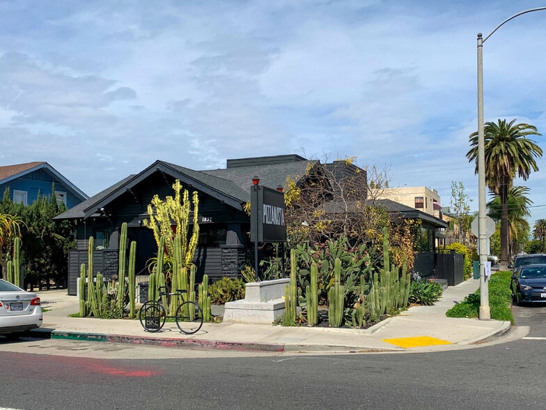 More Photos Of 1837 E 7th St, Long Beach Restaurant For Lease