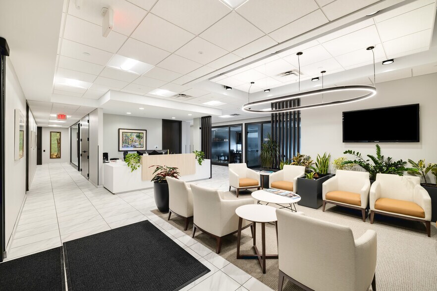 More Photos Of 51 Broadway N, Fargo Office For Lease