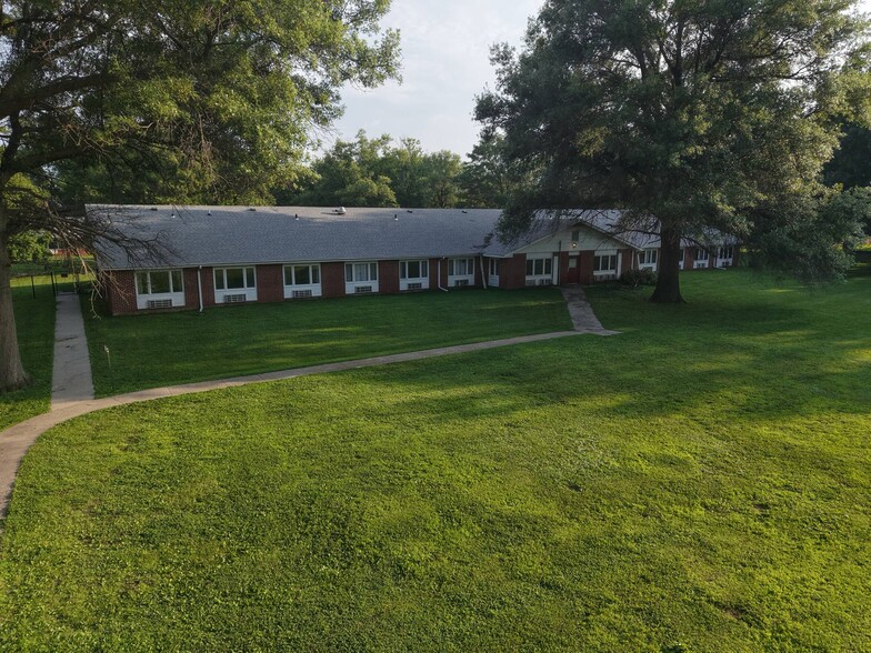 More Photos Of 300 Cedar St, Tarkio Skilled Nursing Facility For Sale