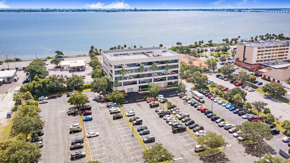 More Photos Of 930 Harper Blvd SW, Melbourne Medical For Lease