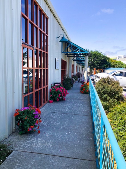 More Photos Of 710-780 Redwood Ave, Sand City Office For Lease