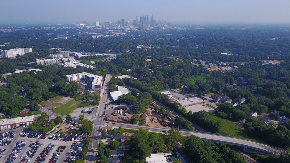 More Photos Of 1328 Lakewood Ave SE, Atlanta Warehouse For Lease