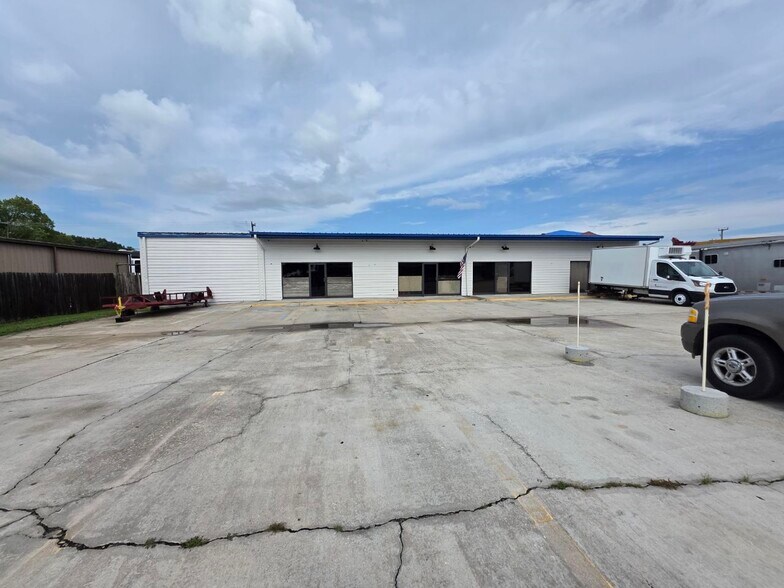 More Photos Of 2850 SW 3rd Ter, Okeechobee General Retail For Sale