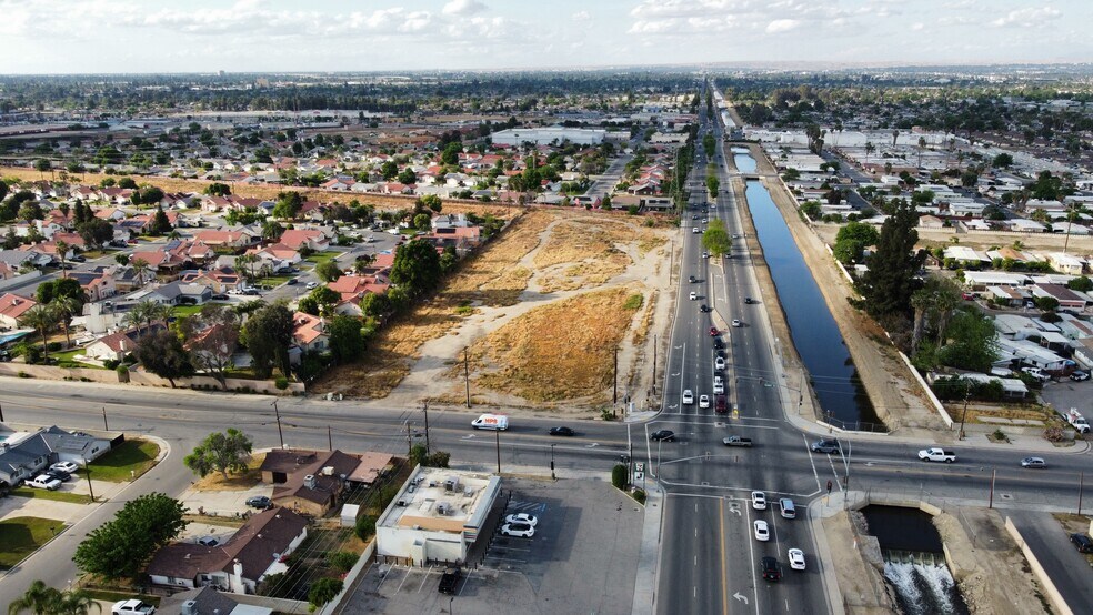 More Photos Of South H St, Bakersfield Land For Sale