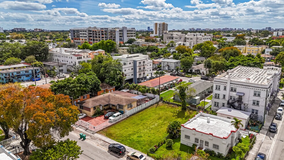 More Photos Of 512 SW 6th Ave, Miami Land For Sale