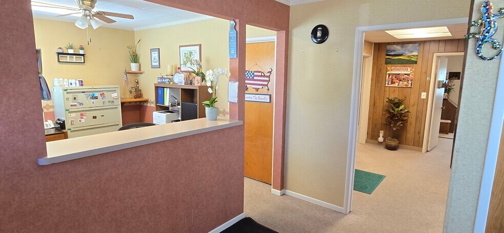 More Photos Of 133 N G St, Lompoc Medical For Sale