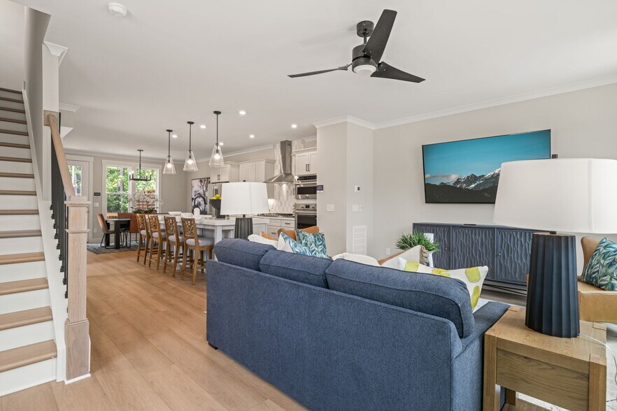 More Photos Of 7203 Plumleaf Rd, Raleigh Apartments For Sale