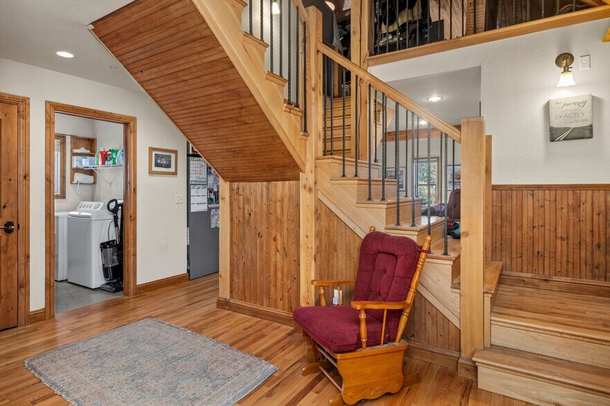 More Photos Of 228 Elk Ave, Crested Butte General Retail For Sale