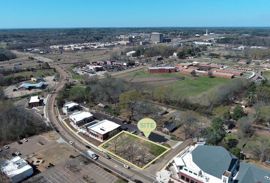 Primary Photo Of 320 W Jackson St, Ridgeland Land For Sale