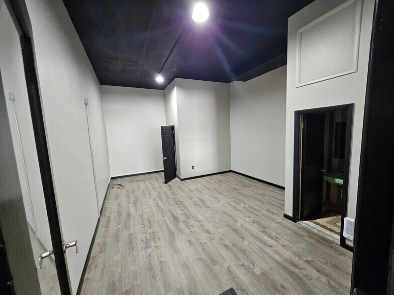 More Photos Of 312 Brodhead Ave, Bethlehem Storefront Retail Residential For Lease