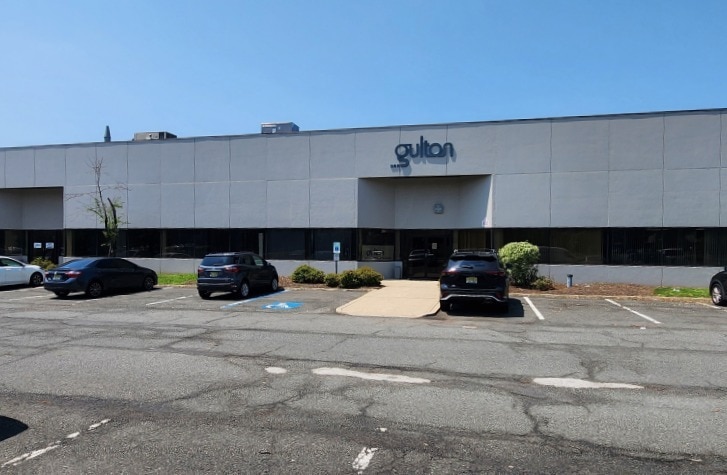More Photos Of 116 Corporate Blvd, South Plainfield Warehouse For Lease
