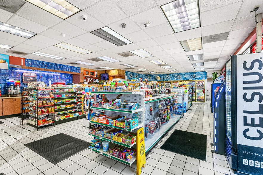 More Photos Of 295 S Broadway, Denver Service Station For Sale