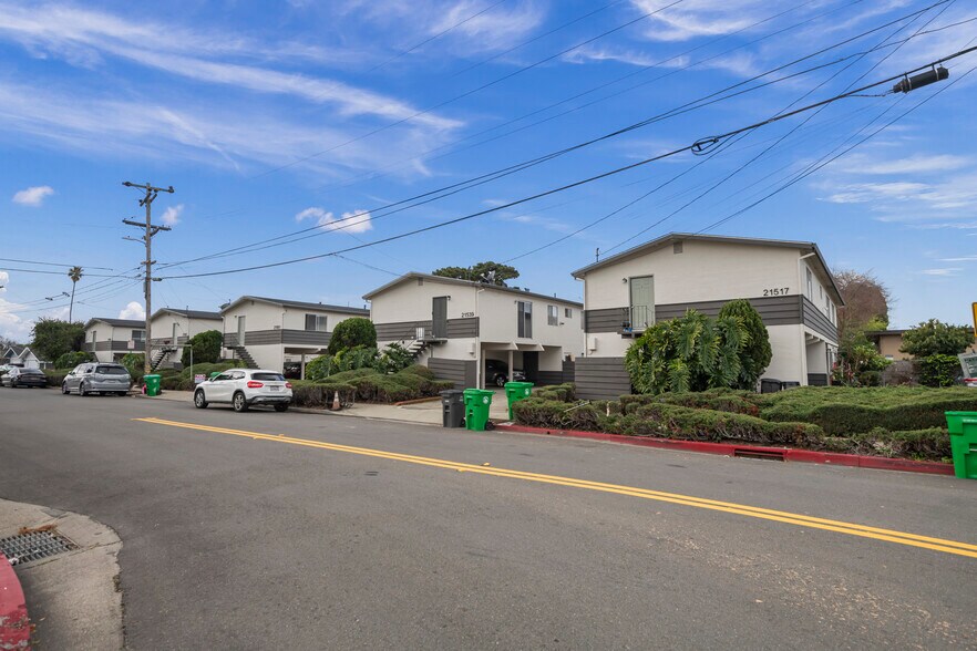 Primary Photo Of 21501-21599 Westpark St, Hayward Apartments For Sale