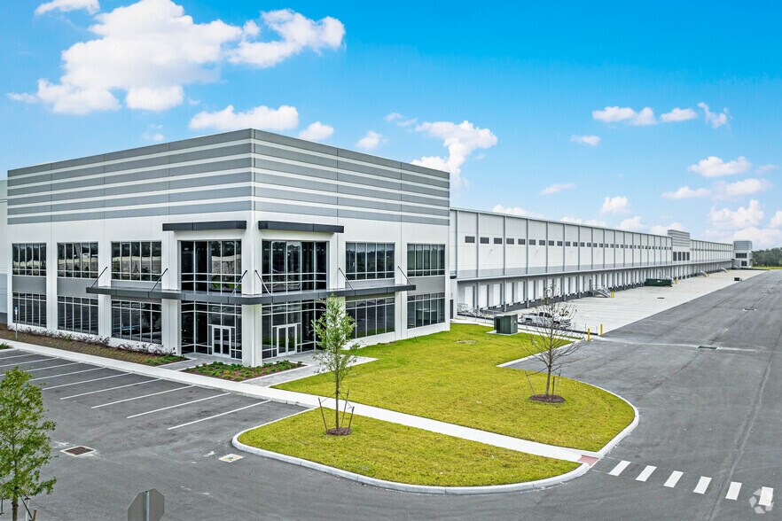 More Photos Of Charlie Taylor Rd @ Frontage Rd, Plant City Unknown For Lease