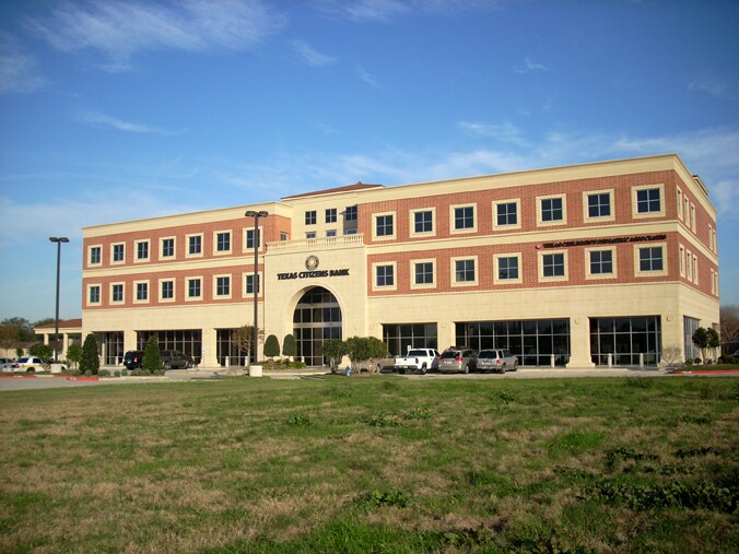 More Photos Of 4949 Fairmont Pky, Pasadena Office For Lease