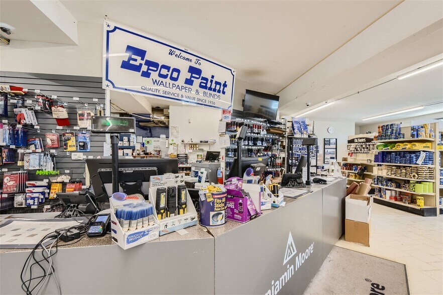 More Photos Of 5301 N Harlem Ave, Chicago Freestanding For Sale