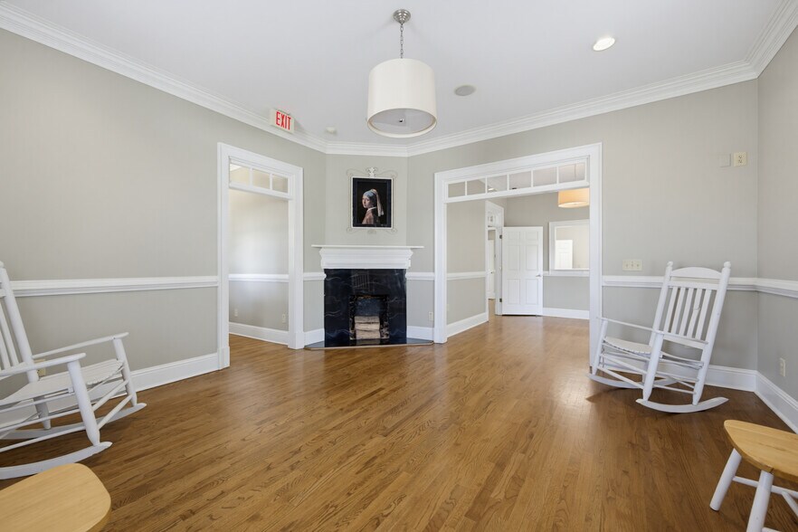 More Photos Of 129 Marble Mill Rd, Marietta Medical For Sale