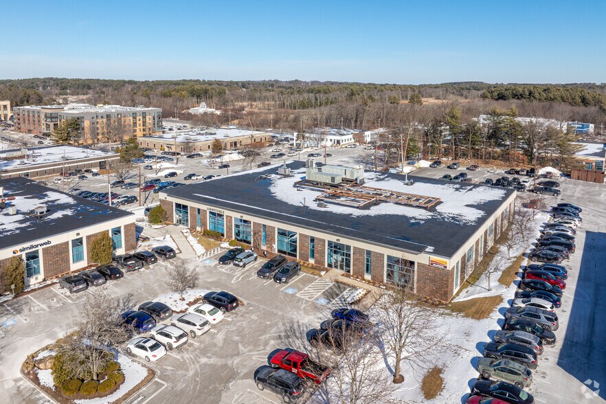 More Photos Of 42-44 Third Ave, Burlington Research And Development For Lease