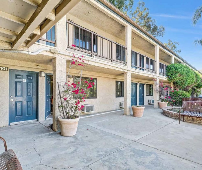 More Photos Of , Bloomington Unknown For Sale