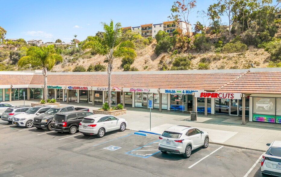 More Photos Of 1715-1779 Oceanside Blvd, Oceanside Unknown For Lease