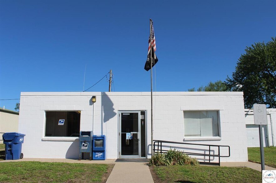 Primary Photo Of 102 Mockbee St, Hughesville Post Office For Sale