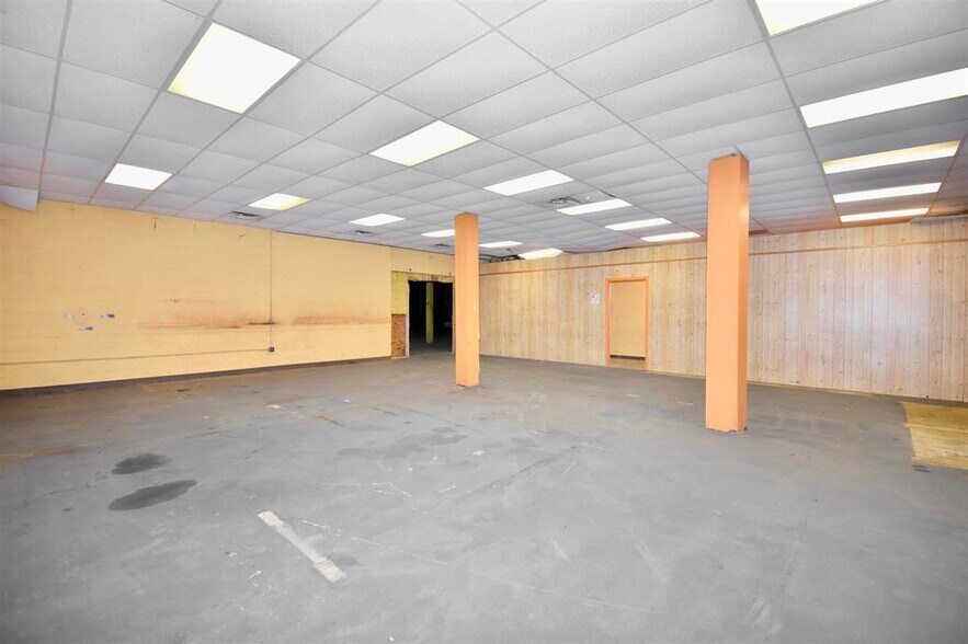 More Photos Of 205 Bellvue St, Jackson Warehouse For Lease