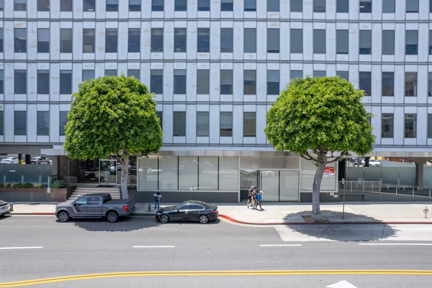 More Photos Of 315 S Beverly Dr, Beverly Hills Office For Lease
