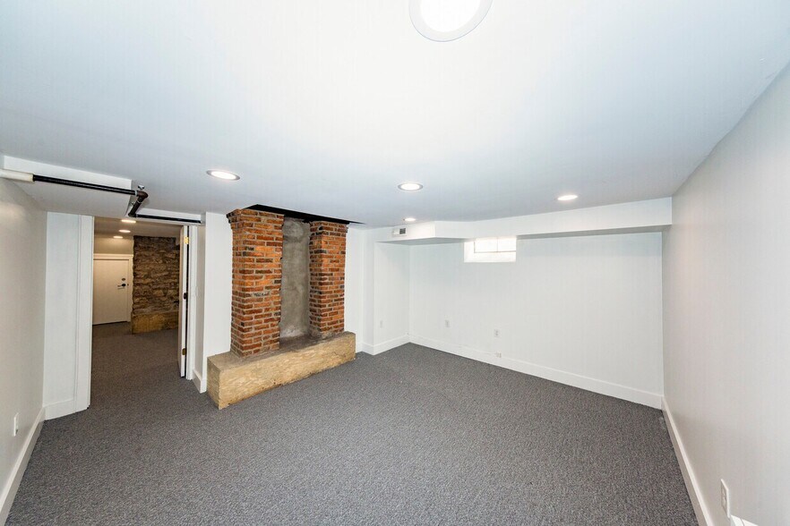 More Photos Of , Columbus Office For Sale