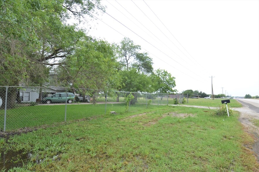More Photos Of 1438 S Main St, Mansfield Land For Sale