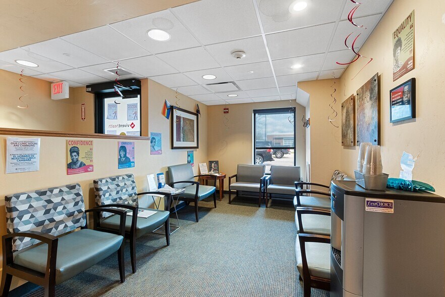 More Photos Of 445 S Adams St, Green Bay Office For Lease