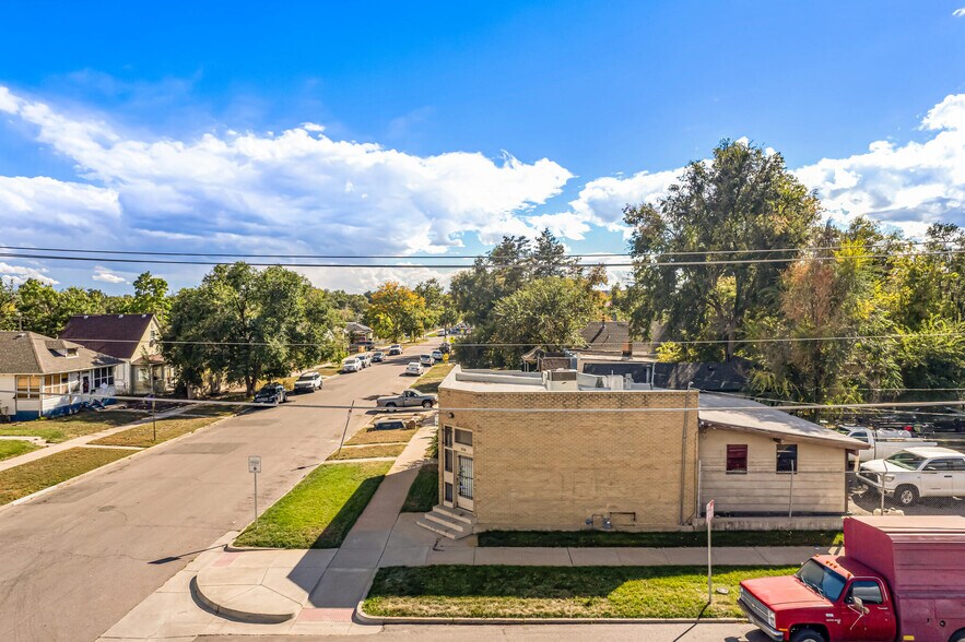 More Photos Of 3200 W 2nd Ave, Denver Office For Sale