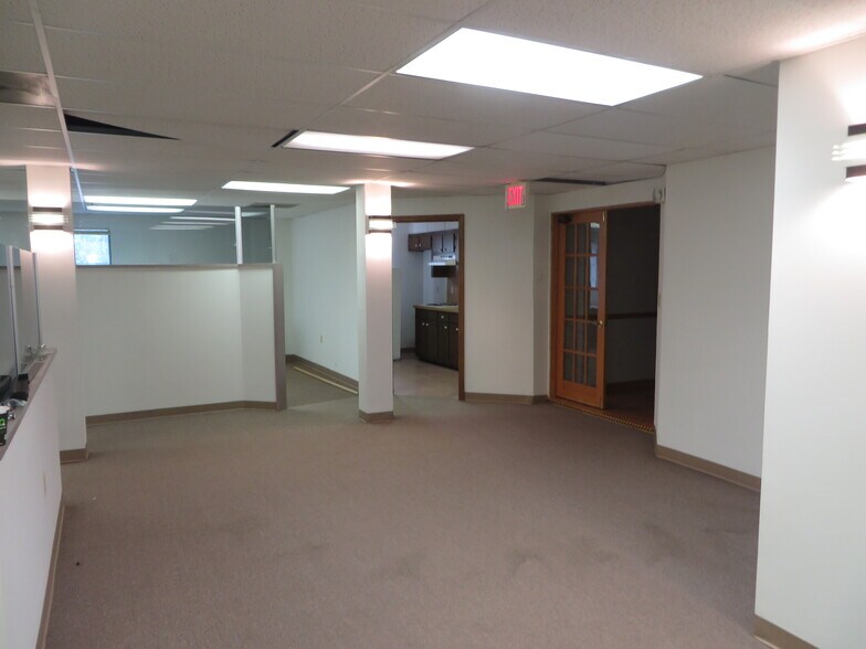More Photos Of 120 Old Camplain Rd, Hillsborough Office For Lease