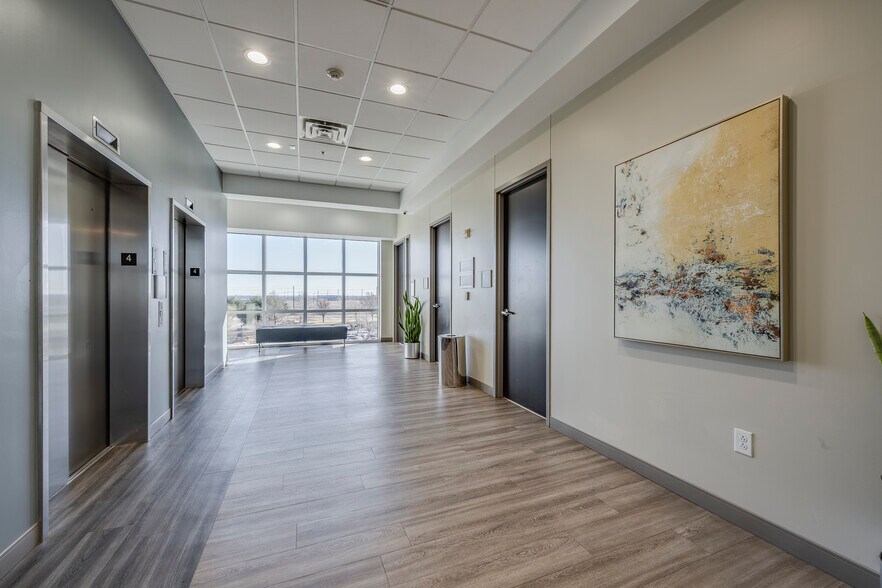 More Photos Of 4401 Coit Rd, Frisco Unknown For Lease