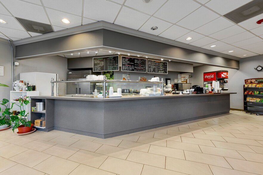 More Photos Of 2849 Paces Ferry Rd SE, Atlanta Office For Lease