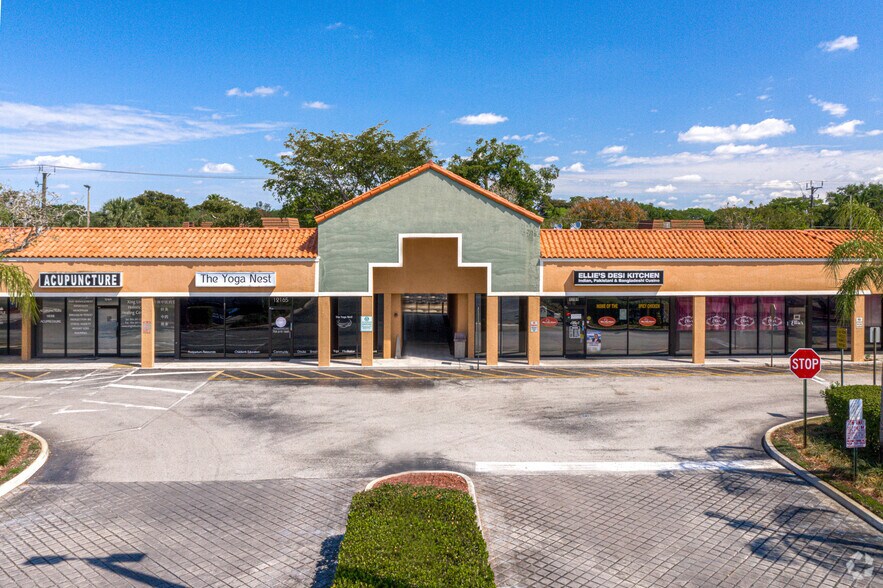 More Photos Of 12109-12397 Sheridan St, Hollywood Freestanding For Lease