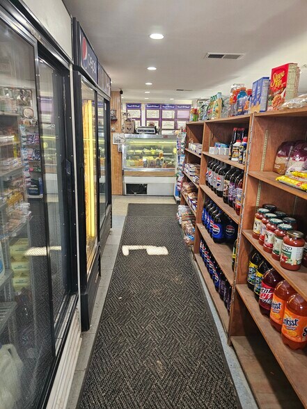 More Photos Of 3 Hamilton Rd, Pine Bush Convenience Store For Sale