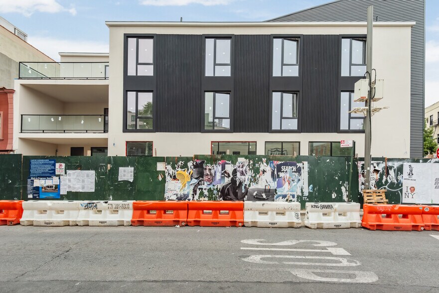 Primary Photo Of 194 Greenpoint Ave, Brooklyn Apartments For Sale