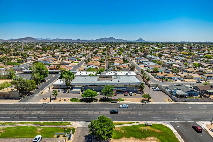 More Photos Of 7725 N 43rd Ave, Phoenix Medical For Lease