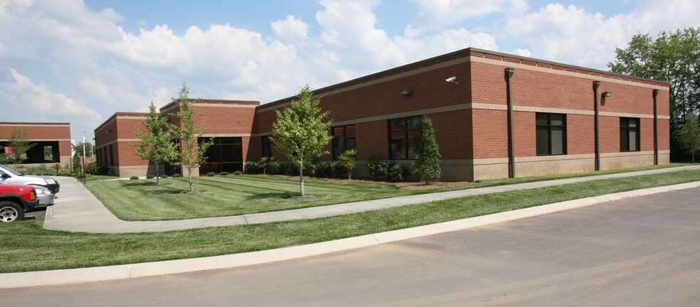 More Photos Of 213 W Maplewood Ln, Nashville Office Residential For Sale