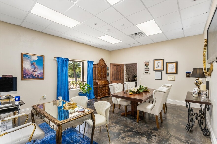 More Photos Of 7700 Glen Rose Hwy, Granbury Lodge Meeting Hall For Sale