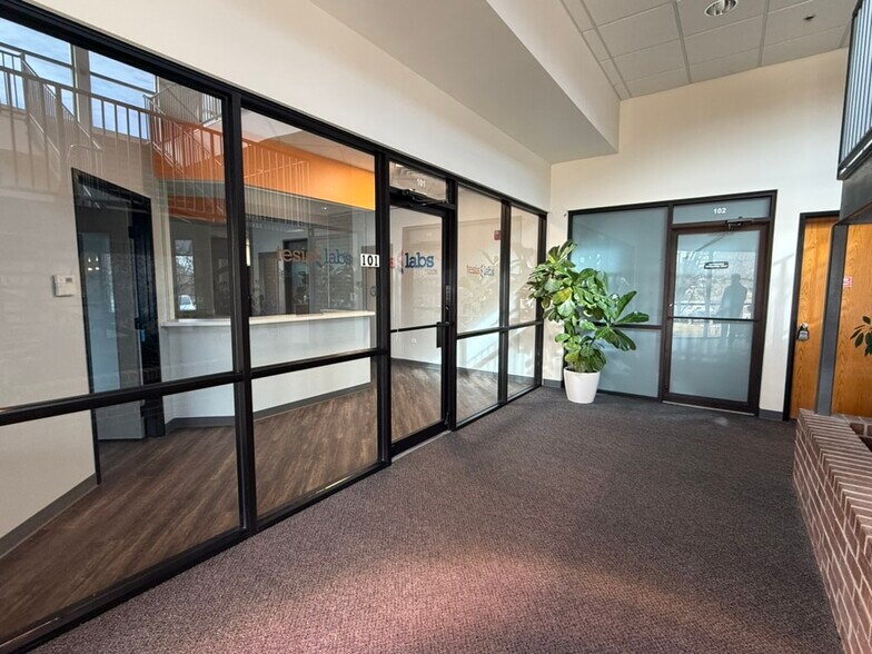 More Photos Of 1408 Horizon Ave, Lafayette Research And Development For Lease