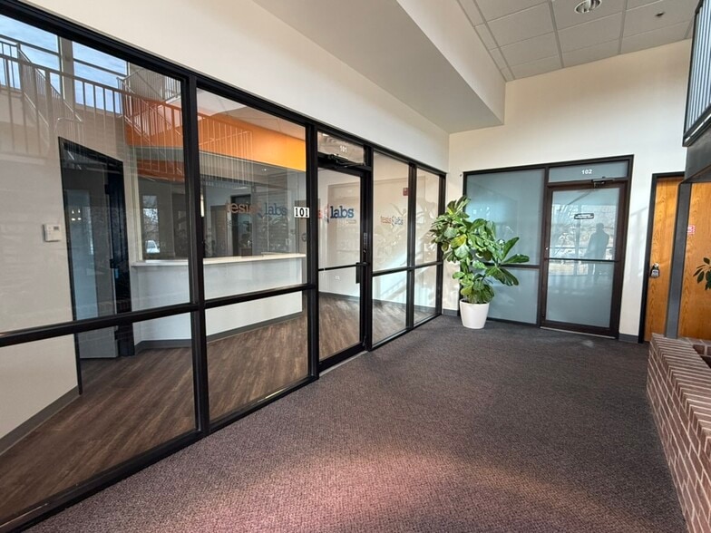 More Photos Of 1408 Horizon Ave, Lafayette Research And Development For Lease