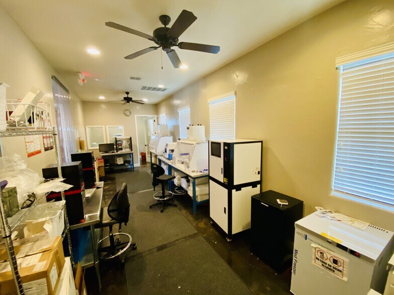 More Photos Of 910 Gruene Rd, New Braunfels Medical For Lease